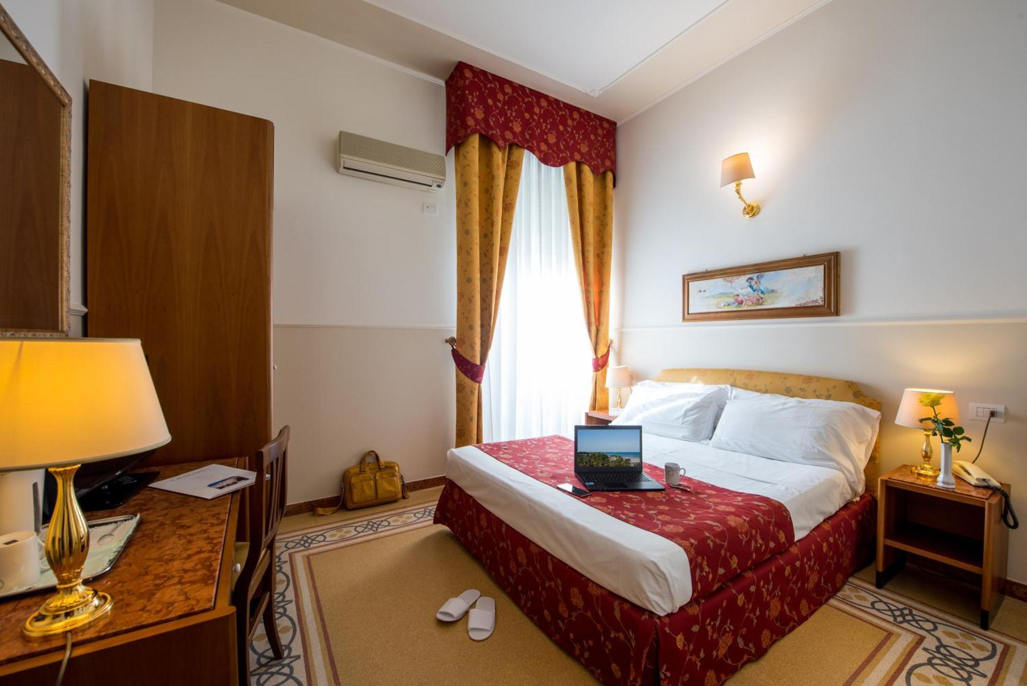 Hotel Progresso San Benedetto del Tronto Exterior photo