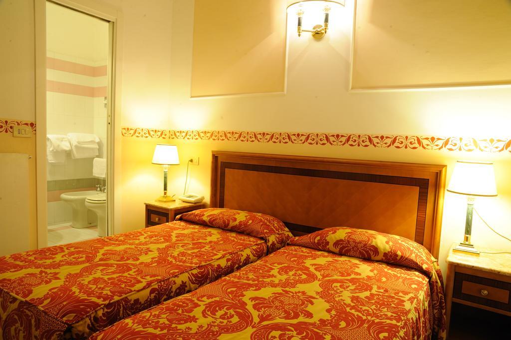 Hotel Progresso San Benedetto del Tronto Exterior photo