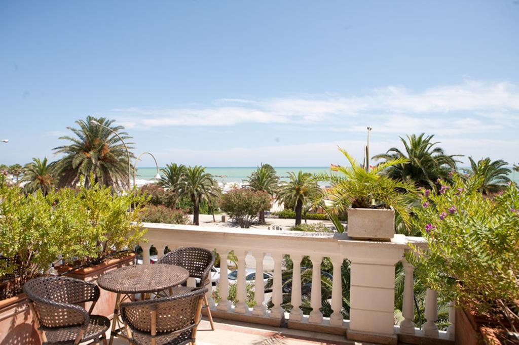 Hotel Progresso San Benedetto del Tronto Exterior photo