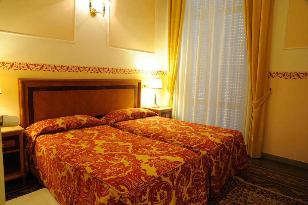 Hotel Progresso San Benedetto del Tronto Exterior photo